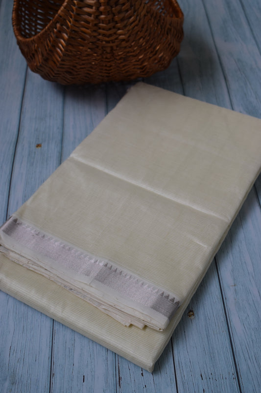 Off White Mangalagiri Handloom Silk Saree