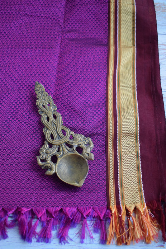 Wine Khun Dupatta