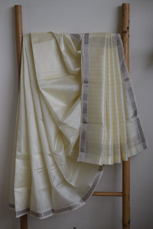 Off White Mangalagiri Handloom Silk Saree