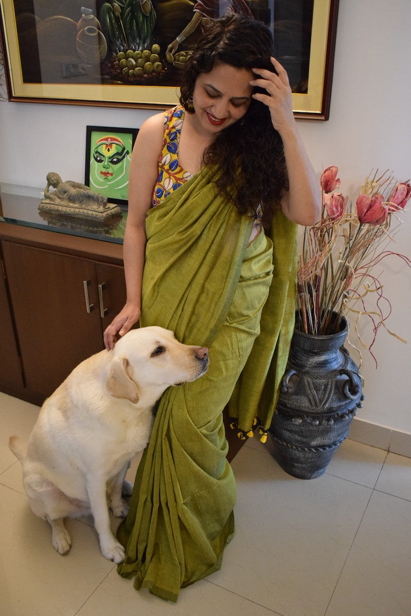 Olive Green Plain Cotton Saree – UTPALADesigns