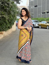 Load image into Gallery viewer, Black Ajrakh Printed Mul Cotton Saree
