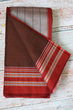 Load image into Gallery viewer, Orange Gomedadi Ilkal Cotton Saree

