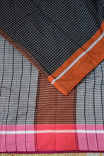 Load image into Gallery viewer, Black Pattada Anchu Cotton Saree with Pink &amp; Orange border
