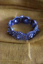 Load image into Gallery viewer, Oxidised Adjustable Bangle
