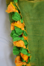 Load image into Gallery viewer, Green Mul Cotton Saree with tassels
