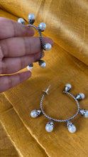 Load image into Gallery viewer, Faux Pearls Hoop Earrings
