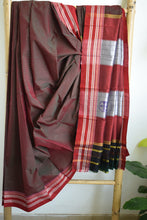 Load image into Gallery viewer, Shot Green Gomedadi Ilkal Cotton Saree
