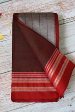 Load image into Gallery viewer, Shot Green Gomedadi Ilkal Cotton Saree
