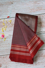 Load image into Gallery viewer, Maroon Gomedadi Ilkal Cotton Saree
