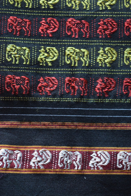Hathi Mor Khun Blouse Piece