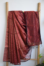 Load image into Gallery viewer, Red Maheshwari Silk Cotton Saree
