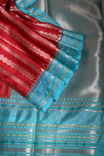 Load image into Gallery viewer, Red Benarasi Katan Warm Silk Saree
