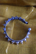 Load image into Gallery viewer, Oxidised Adjustable Bangle
