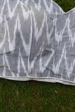 Load image into Gallery viewer, White and Grey Ikkat Cotton Blouse
