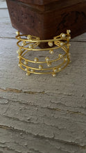Load image into Gallery viewer, Golden Handcuff with faux pearls
