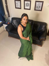 Load image into Gallery viewer, Green Plain Cotton Saree
