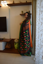 Load image into Gallery viewer, Black Linen Jamdani Saree

