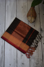 Load image into Gallery viewer, Black Maheshwari Dupatta
