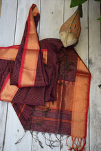 Load image into Gallery viewer, Coffee Bean Brown Maheshwari Dupatta

