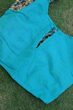 Load image into Gallery viewer, South Cotton Blouse
