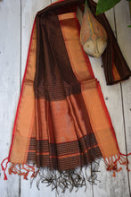 Load image into Gallery viewer, Dark Brown Maheshwari Dupatta
