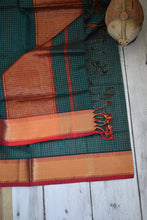 Load image into Gallery viewer, Dark Green Maheshwari Dupatta
