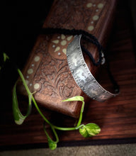 Load image into Gallery viewer, Oxidised Chocker
