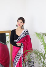 Load image into Gallery viewer, Pink Bagru Printed Mul Cotton Saree
