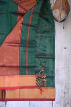 Load image into Gallery viewer, Leaf Green Maheshwari Dupatta
