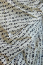 Load image into Gallery viewer, Off White Chanderi Cotton Silk Saree
