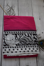 Load image into Gallery viewer, Pink Bagru Printed Mul Cotton Saree
