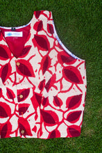 Load image into Gallery viewer, Red Cotton Block Printed Blouse
