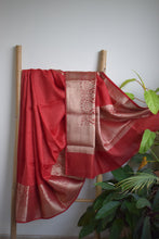 Load image into Gallery viewer, Red Benarasi Linen Silk Saree
