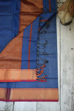 Load image into Gallery viewer, Royal Blue Maheshwari Dupatta
