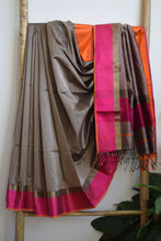 Load image into Gallery viewer, Tan Maheshwari Silk Cotton Saree
