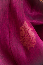 Load image into Gallery viewer, Wine Linen Jamdani Saree
